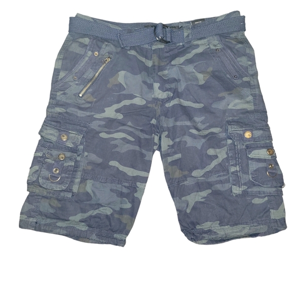 Cargo Shorts - Picture 1 of 2
